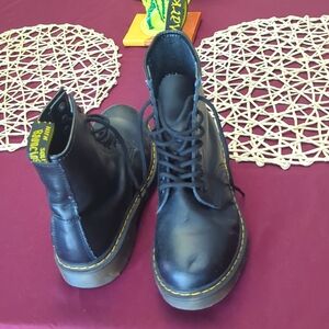 Doc Martin Like Boots unisex size 40 imported